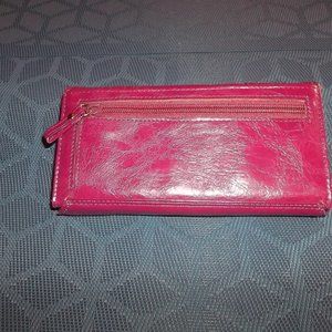 2/$15....NWOT Roots wallet